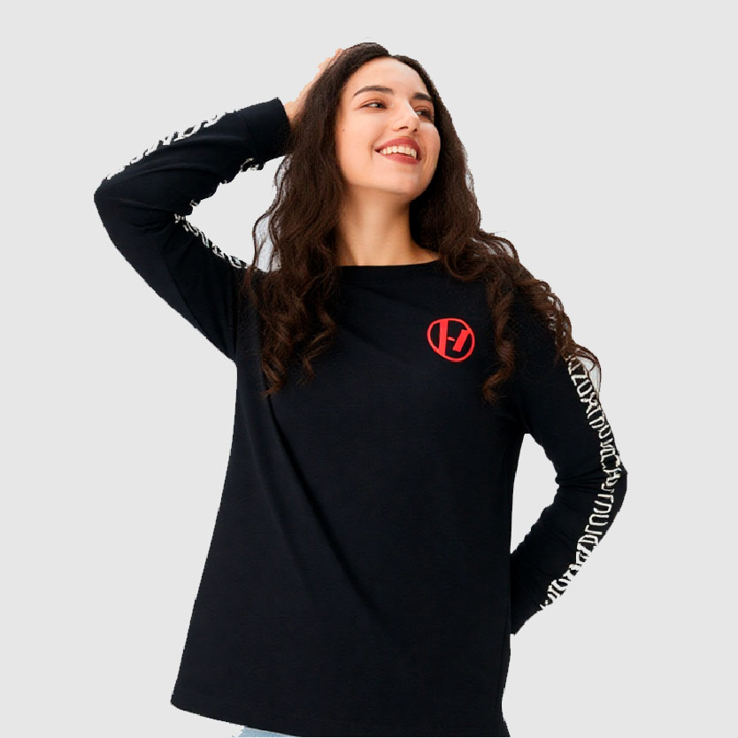 playera-clancyhover